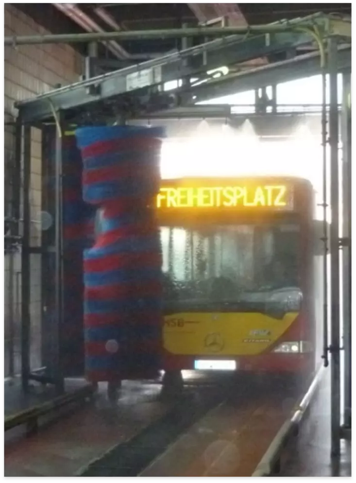 Waschanlage für Busse