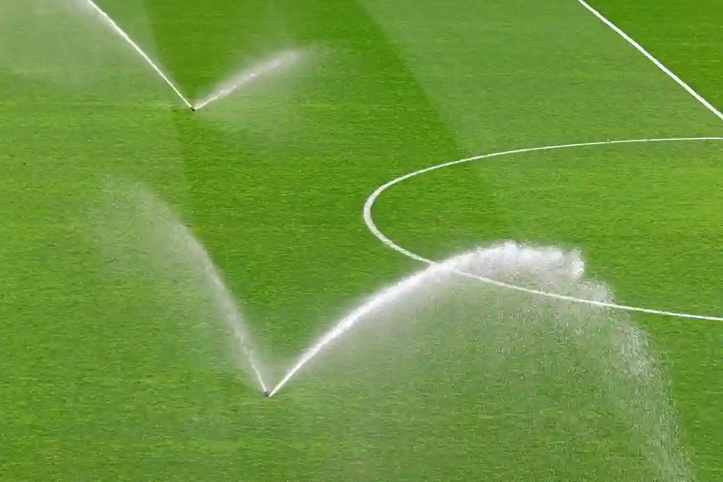 Watering sports fields with the help of rainwater